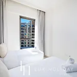 Lux The Orchid Creek Beach Suite