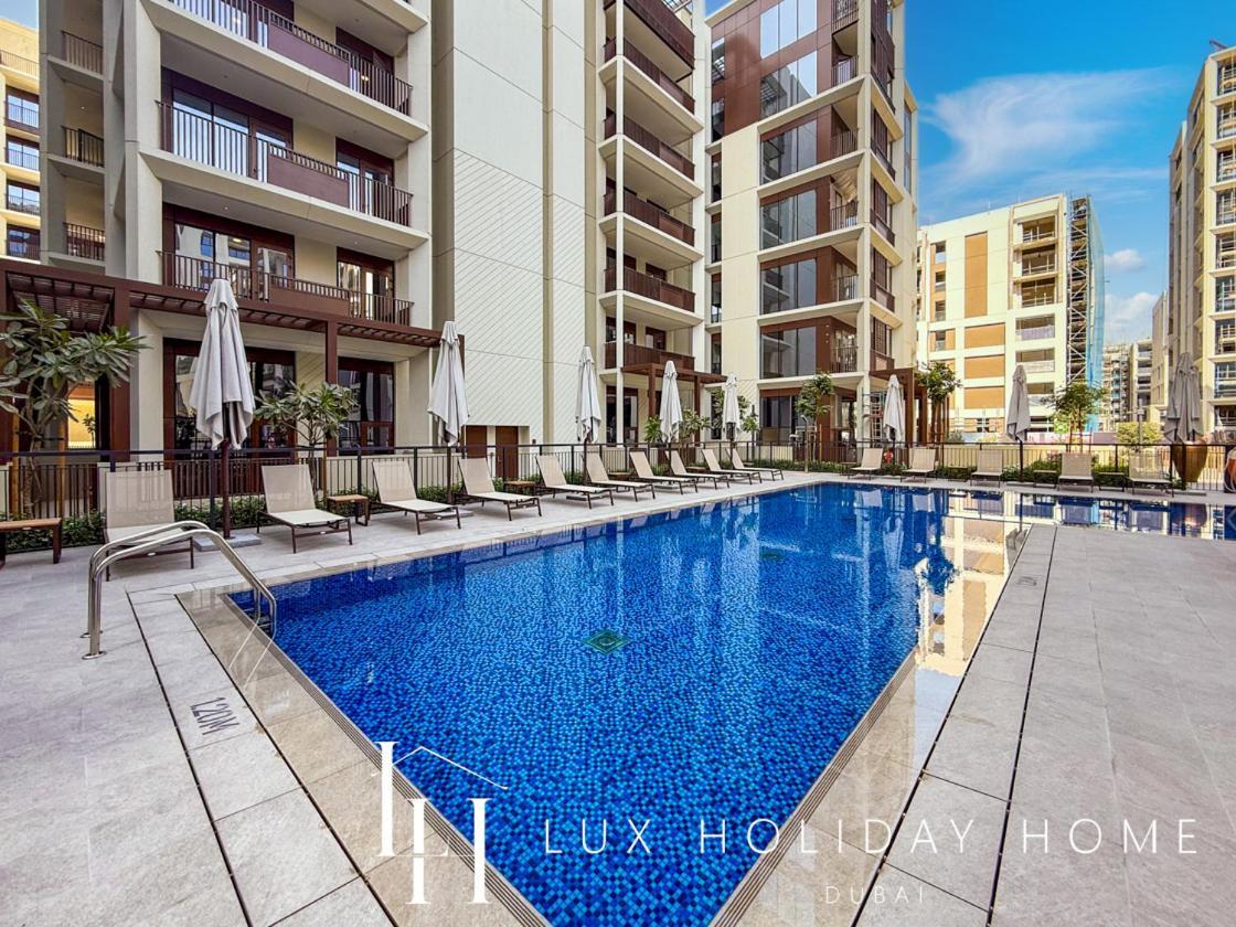 Lux The Orchid Creek *