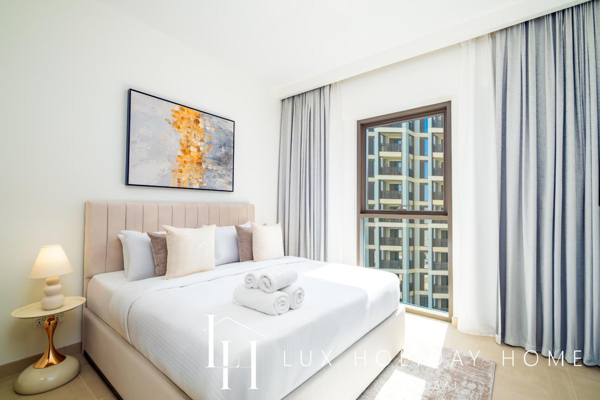 Lux The Orchid Creek Apartment Dubai
