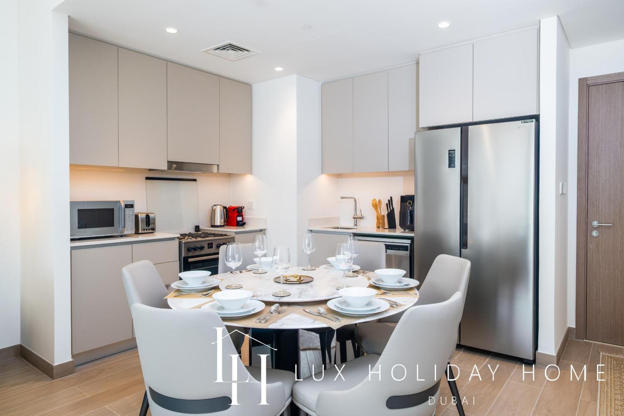 Apartment Lux The Orchid Creek Dubai